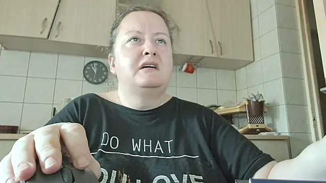 Snapshot of melissaBlessing chatting on March 23, 6:58 am melissaBlessing online show from March 23, 6:58 am