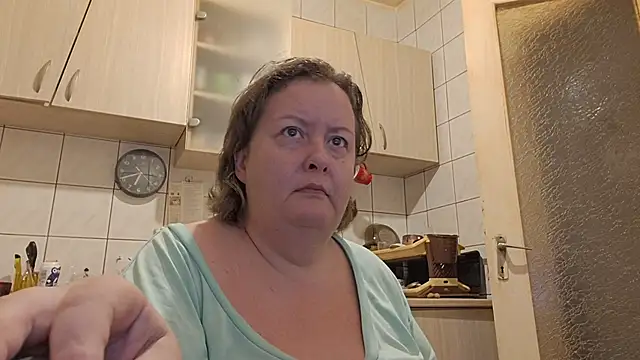 Snapshot of melissaBlessing chatting on September 18, 3:41 am melissaBlessing online show from September 18, 3:41 am