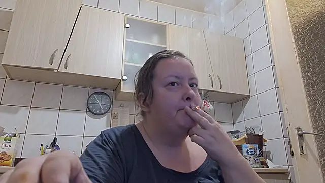 Snapshot of melissaBlessing chatting on September 24, 1:53 am melissaBlessing online show from September 24, 1:53 am