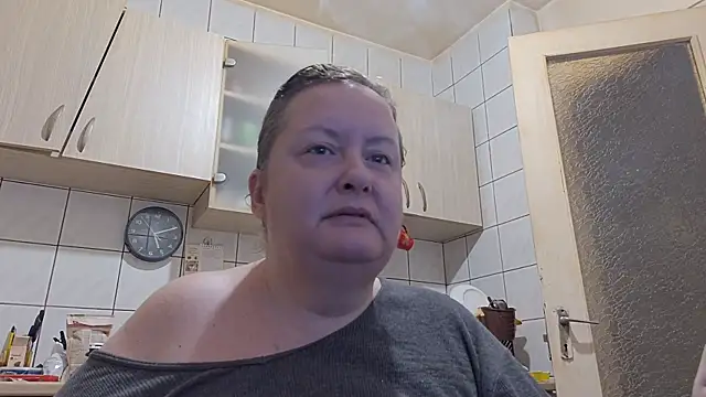 Snapshot of melissaBlessing chatting on October 4, 2:09 am melissaBlessing online show from October 4, 2:09 am