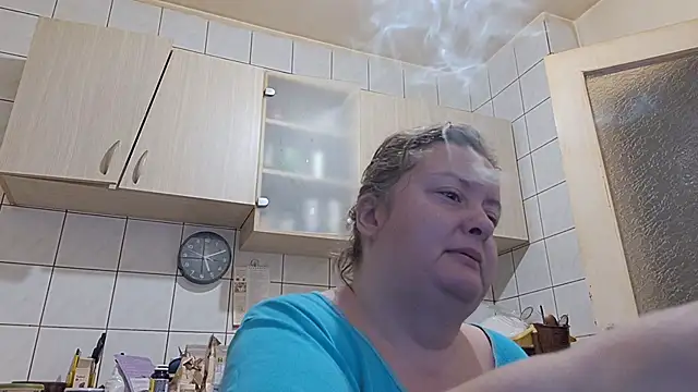 Snapshot of melissaBlessing chatting on October 5, 2:10 am melissaBlessing online show from October 5, 2:10 am