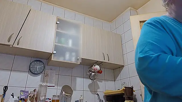 Snapshot of melissaBlessing chatting on October 6, 2:09 am melissaBlessing online show from October 6, 2:09 am