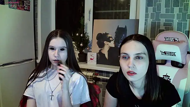 Snapshot of BlackHe4rts_ chatting on January 17, 9:39 pm BlackHe4rts online show from January 17, 9:39 pm