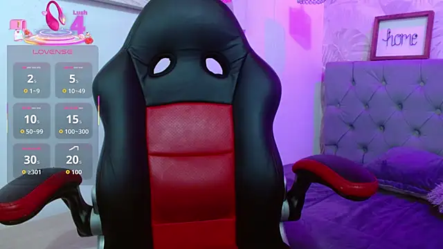 violletha online show from October 6, 12:35 pm