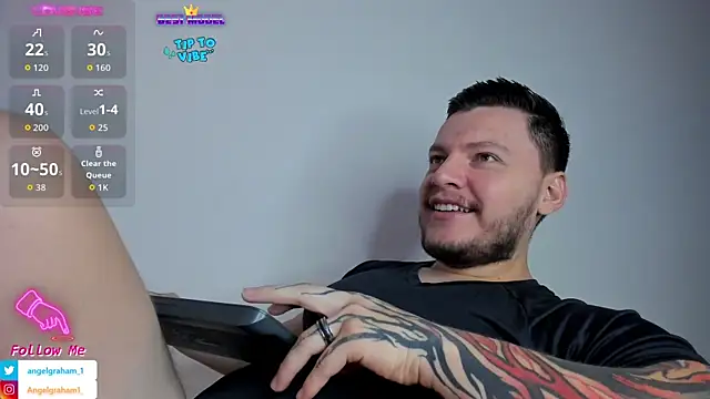 Snapshot of Angelgraham_1 chatting on May 20, 3:29 pm Angelgraham 1 online show from May 20, 3:29 pm
