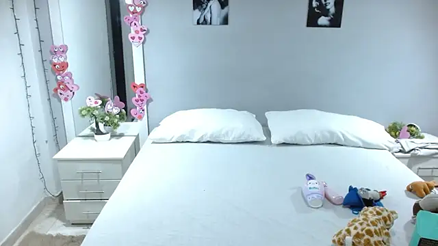 Kimandyuk online show from March 12, 6:55 pm