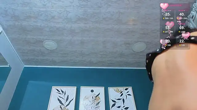 Snapshot of GabyPetit chatting on September 8, 8:19 pm GabyPetit online show from September 8, 8:19 pm