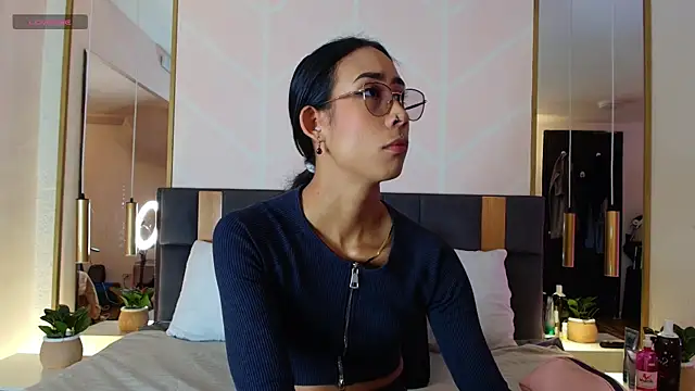 GabyPetit online show from January 8, 7:49 pm