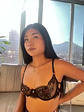 Megan Lim online show from February 1, 1:41 pm