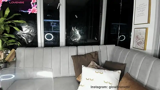 Megan Lim online show from February 5, 10:41 am