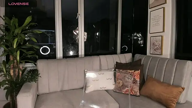 Megan Lim online show from February 7, 11:01 am