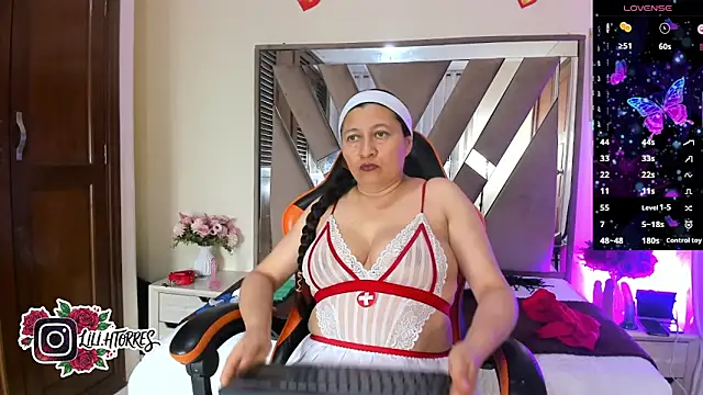 LILITH TORRES1 online show from March 3, 10:15 pm