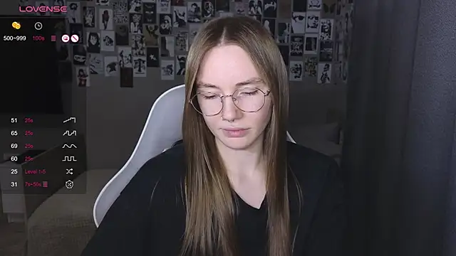 littlevildevil online show from April 17, 10:51 am