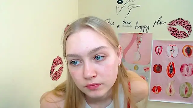 MademoiselleCl online show from February 21, 1:00 pm