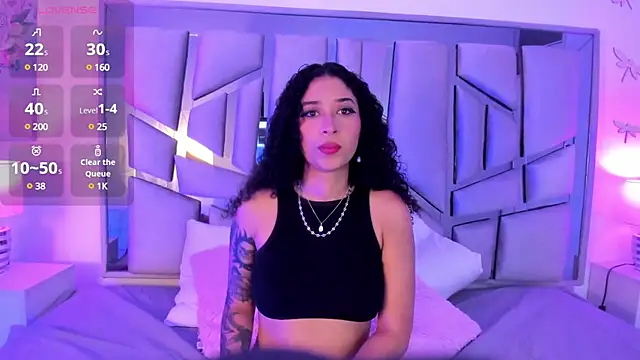 Snapshot of _lanna_jhonson_ chatting on February 3, 11:42 am  lanna jhonson  online show from February 3, 11:42 am