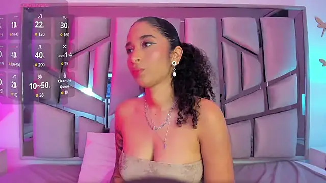 Snapshot of _lanna_jhonson_ chatting on February 13, 2:52 pm  lanna jhonson  online show from February 13, 2:52 pm