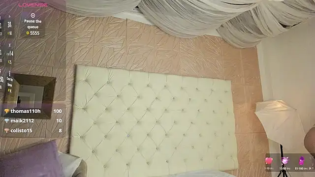 Snapshot of _lanna_jhonson_ chatting on February 14, 12:09 am  lanna jhonson  online show from February 14, 12:09 am