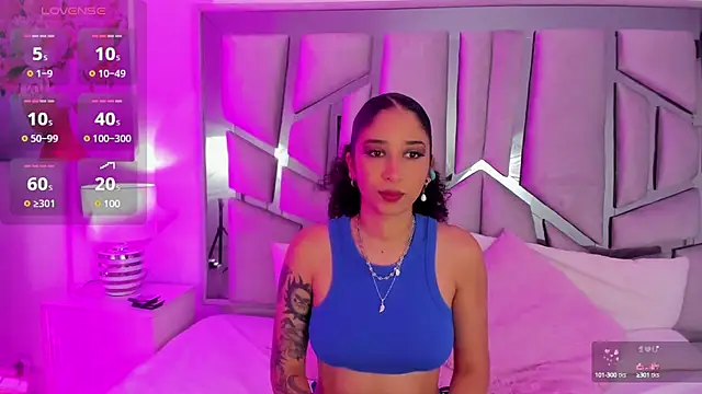 Snapshot of _lanna_jhonson_ chatting on February 19, 12:55 pm  lanna jhonson  online show from February 19, 12:55 pm