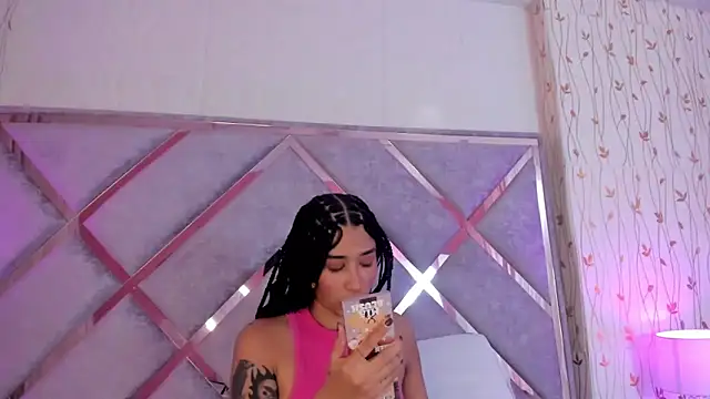 Snapshot of _lanna_jhonson_ chatting on March 1, 12:01 pm  lanna jhonson  online show from March 1, 12:01 pm