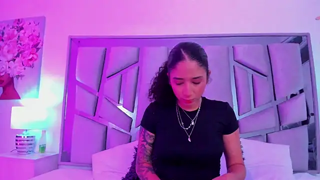 Snapshot of _lanna_jhonson_ chatting on March 22, 12:04 pm  lanna jhonson  online show from March 22, 12:04 pm