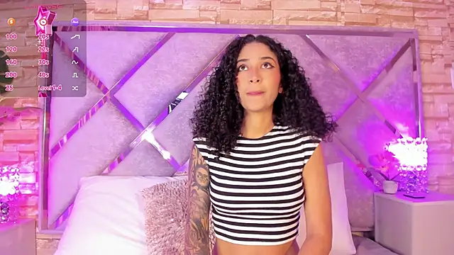 Snapshot of _lanna_jhonson_ chatting on September 13, 3:39 am  lanna jhonson  online show from September 13, 3:39 am