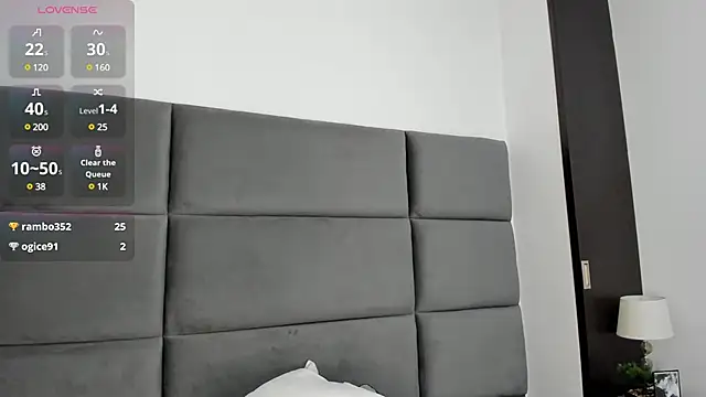 Lizz Luna online show from February 15, 5:39 pm