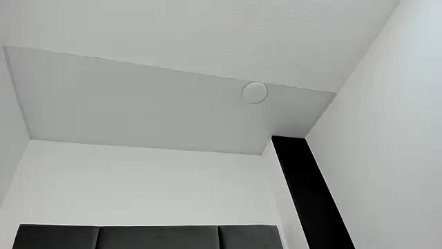 Lizz Luna online show from September 10, 1:55 pm