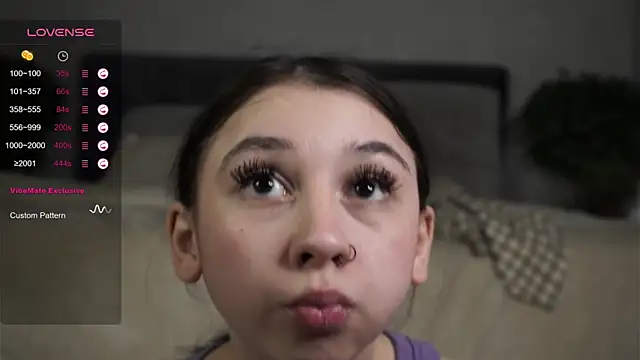 AislyEmbury online show from February 6, 10:32 pm