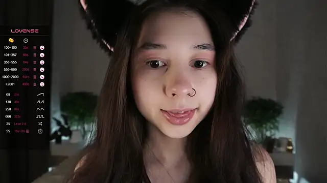 AislyEmbury online show from February 16, 1:14 am