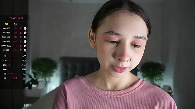 AislyEmbury online show from February 16, 7:16 pm