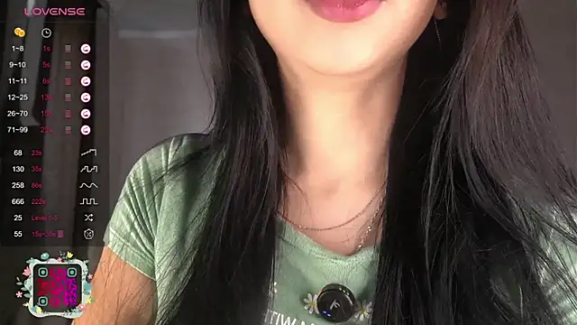 AislyEmbury online show from October 21, 6:03 am