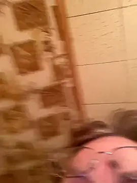 Snapshot of Tonybaloney1972 chatting on November 7, 3:01 pm Tonybaloney1972 online show from November 7, 3:01 pm