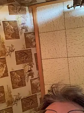 Snapshot of Tonybaloney1972 chatting on May 16, 7:34 pm Tonybaloney1972 online show from May 16, 7:34 pm