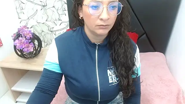 sarax ximena online show from April 26, 12:52 am