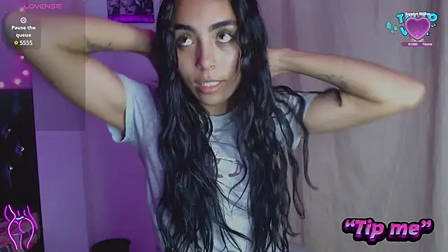 AntonellaAndNoah online show from December 13, 1:48 am