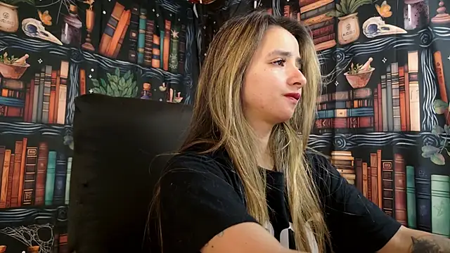 julietta   jackson online show from February 14, 8:37 pm