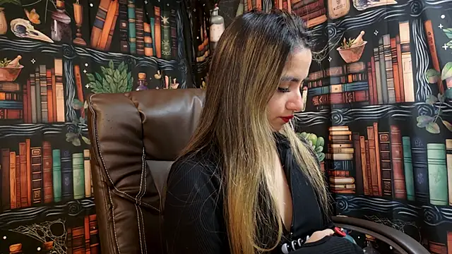 julietta   jackson online show from March 20, 8:19 pm