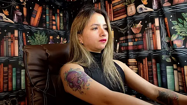 julietta   jackson online show from March 21, 8:18 pm