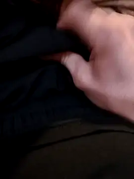 Snapshot of Maksim030 chatting on December 11, 3:37 pm Maksim030 online show from December 11, 3:37 pm