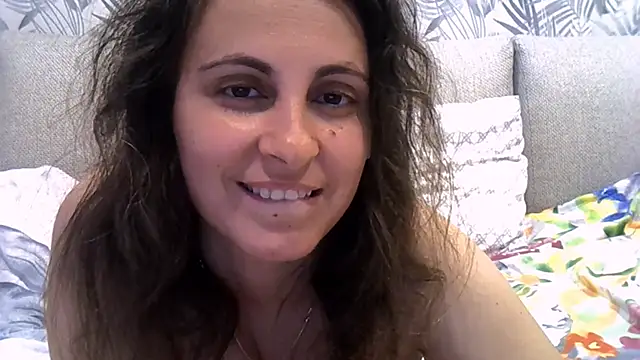 ShelaDiass online show from September 23, 12:08 pm