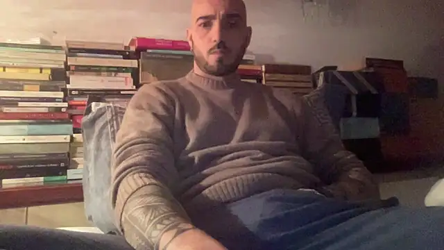 alessandromori91 online show from March 30, 7:37 pm