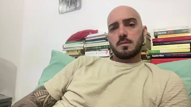 alessandromori91 online show from April 9, 8:14 pm