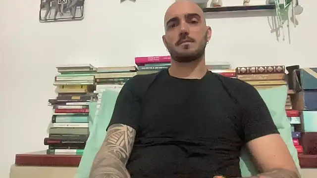 alessandromori91 online show from April 21, 7:50 pm