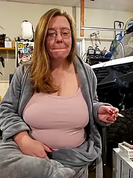 MsShelby40 online show from January 16, 11:16 pm