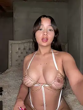 MollySanders    online show from November 16, 10:26 pm