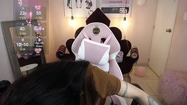 Violetta Suky online show from November 18, 2:32 pm