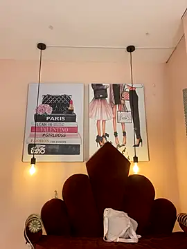 Violetta Suky online show from December 5, 1:20 pm