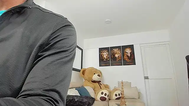 smit hot sr online show from December 29, 4:59 am