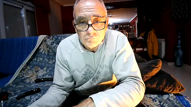 Snapshot of maduroguapo chatting on November 22, 9:58 pm maduroguapo online show from November 22, 9:58 pm