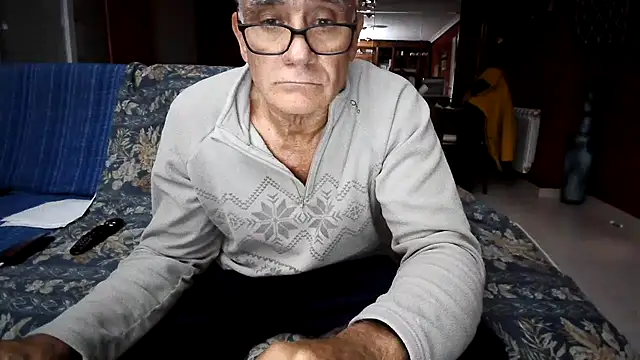 Snapshot of maduroguapo chatting on November 24, 9:58 pm maduroguapo online show from November 24, 9:58 pm